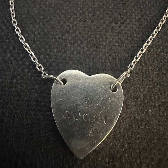 Gucci Sterling Silver Heart Bracelet - Picture 1 of 7